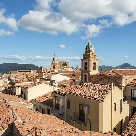 Case Spazioscena - Tersicore Castelbuono (Sicily)